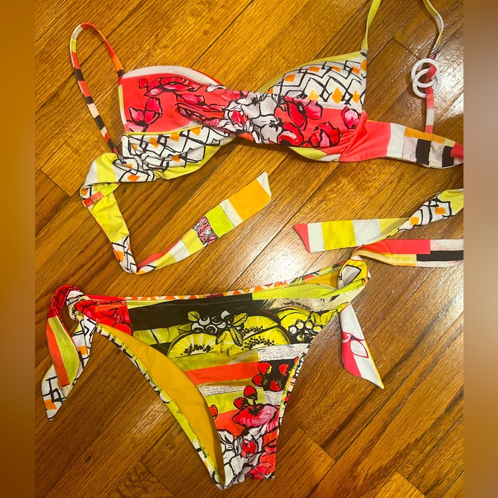 Save The Queen Floral Multicolor Bikini - Coral, Yellow, Black, White